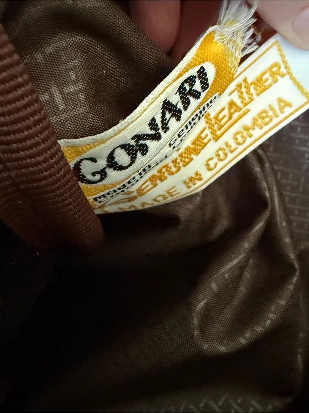 Gonari premium leather